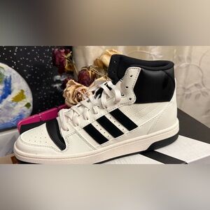 Adidas Break Start Mid W Black and White Sneakers